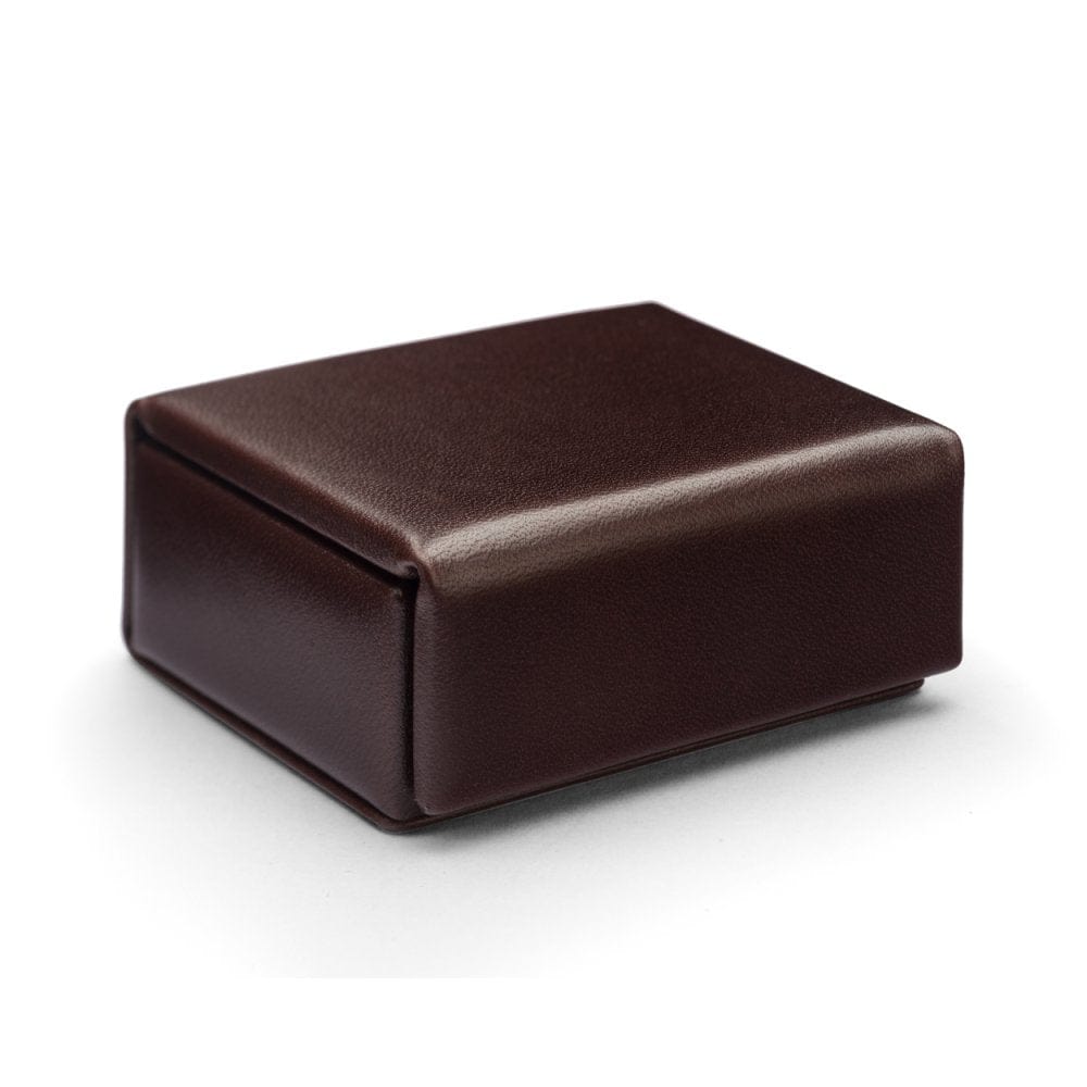 Small leather accessory box, brown with green, front