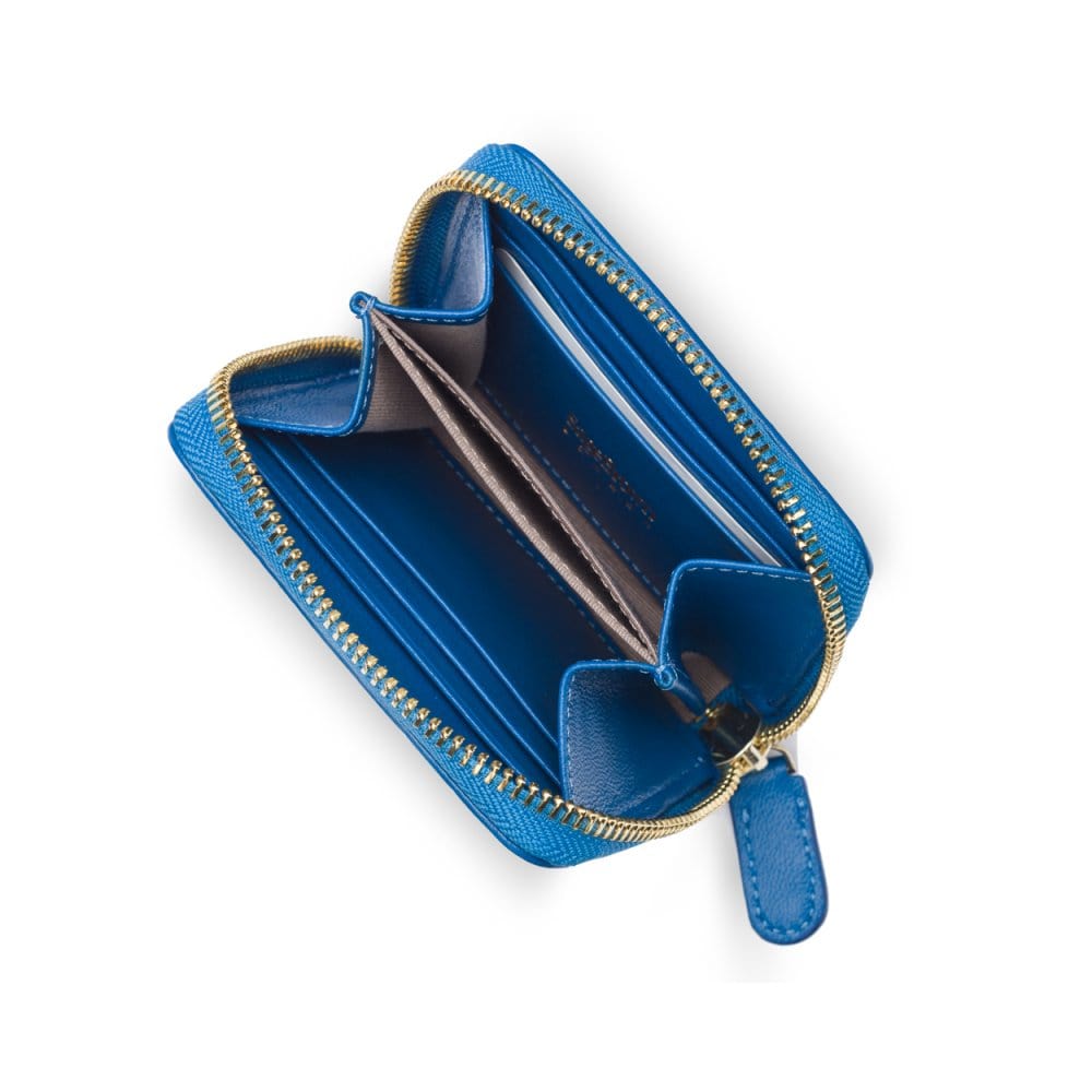 Small zip around woven leather accordion purse, cobalt, interior
