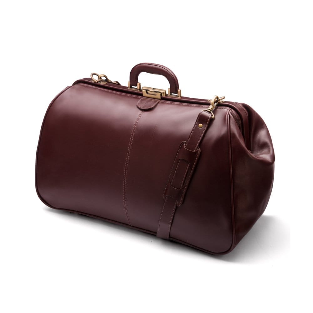 Large leather Gladstone holdall, dark tan, with shoulder strap
