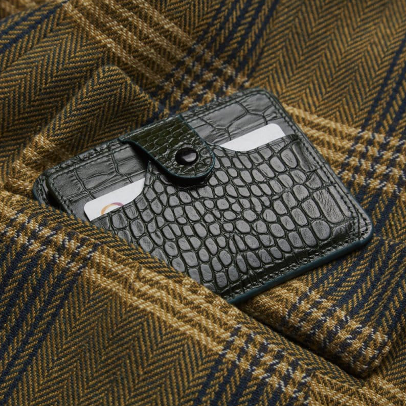 Green Croc Flat Compact Credit Card Wallet With 2 ID Windows, 6CC, lifestyle