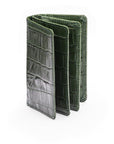 Leather bifold card wallet, green croc, front