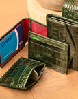 Leather Oyster card holder, green croc, lifestyle