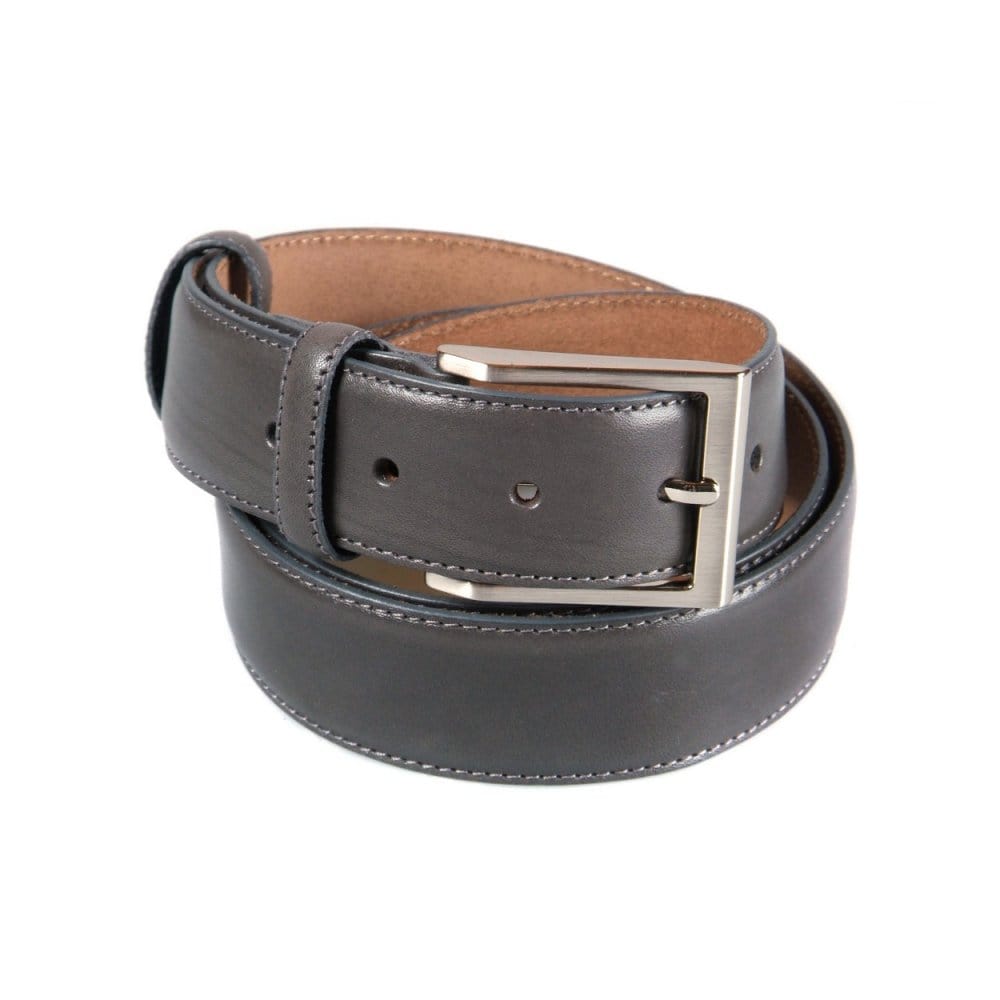 Leather belt with silver buckle, grey
