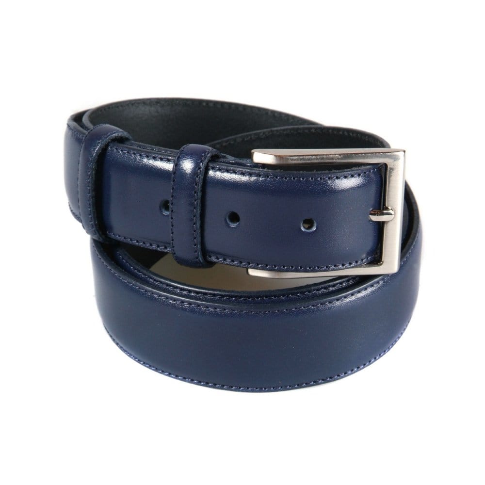 Leather belt with silver buckle, navy