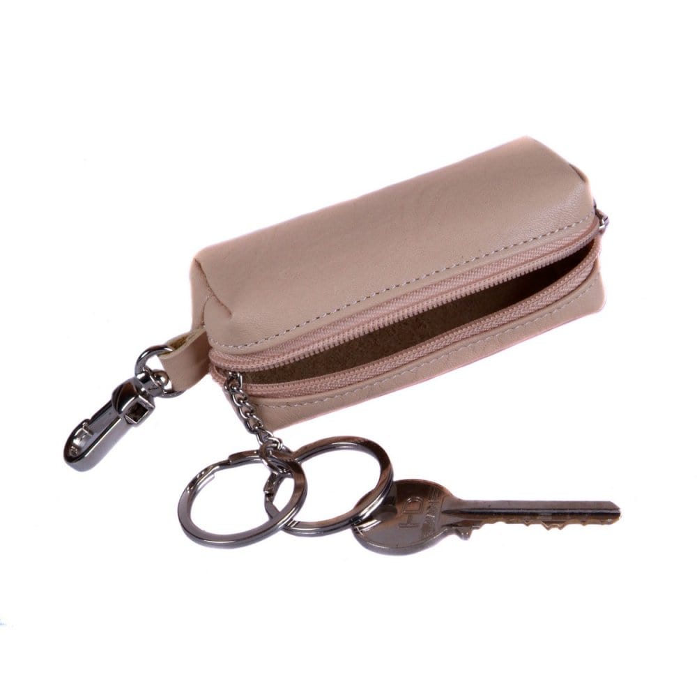 Key case with zip, leather, mushroom, inside view