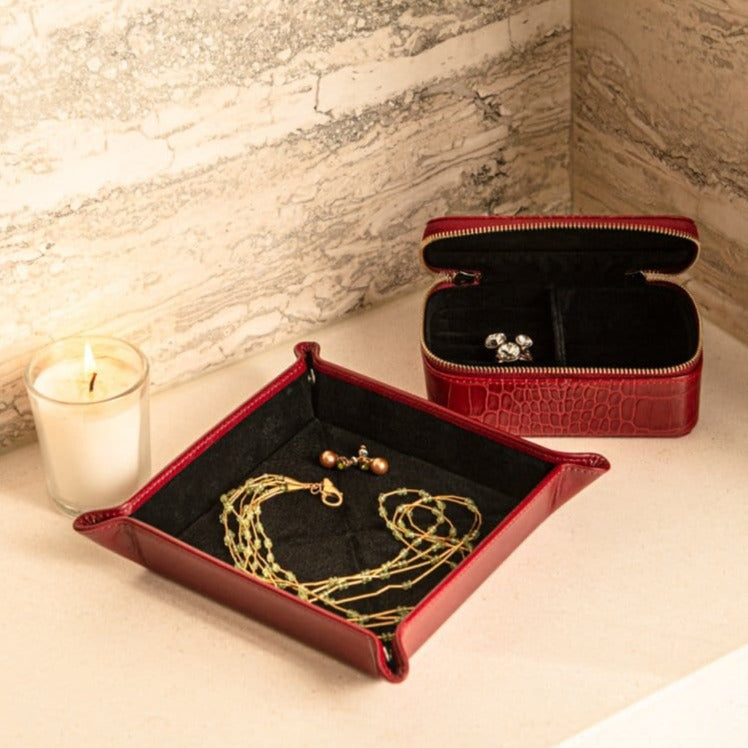 Zip around jewellery case, red croc, lifestyle