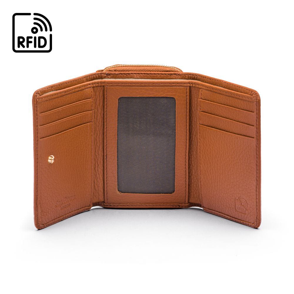 RFID blocking leather tri-fold purse, tan, inside