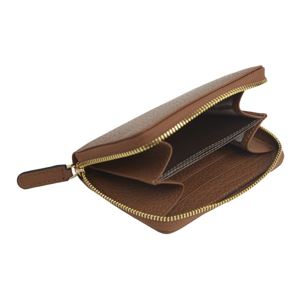 Small leather zip around coin purse, tan, interior